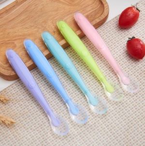 سیلیکون کودک قاشق تغذیه BPA رایگان Utensils